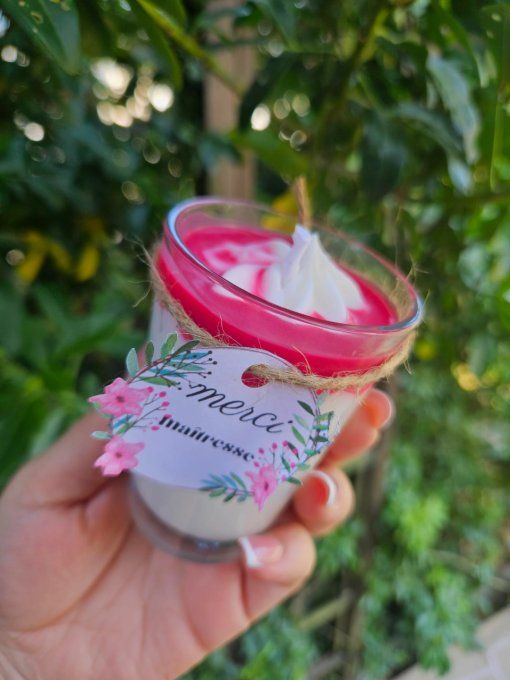 Bougie Sundae (fraise des bois)